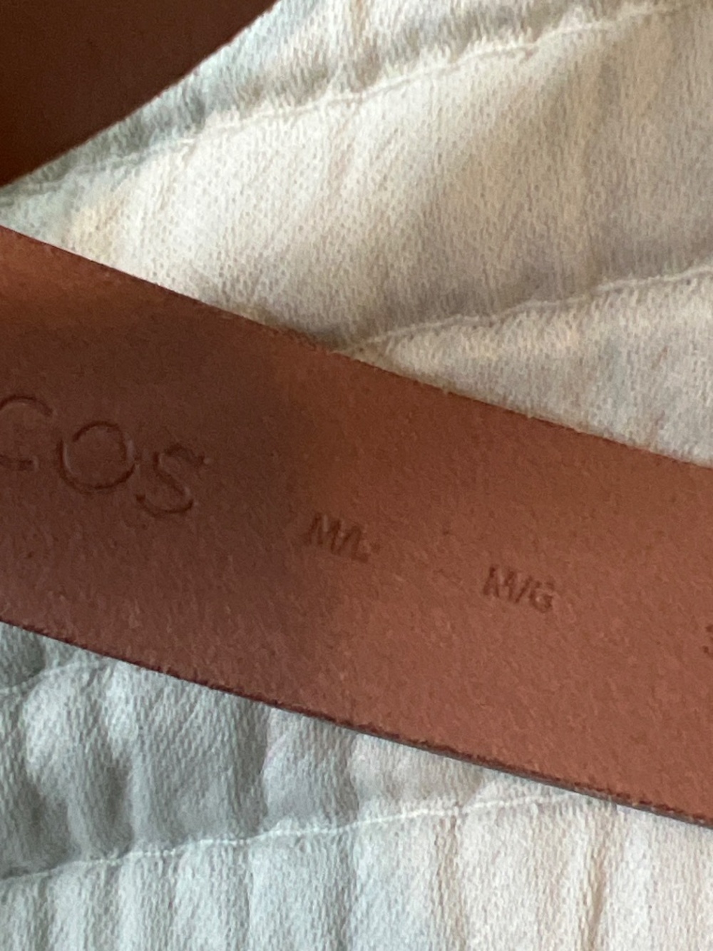 Cos Off White Leather Belt Bag - Picture 5 of 7